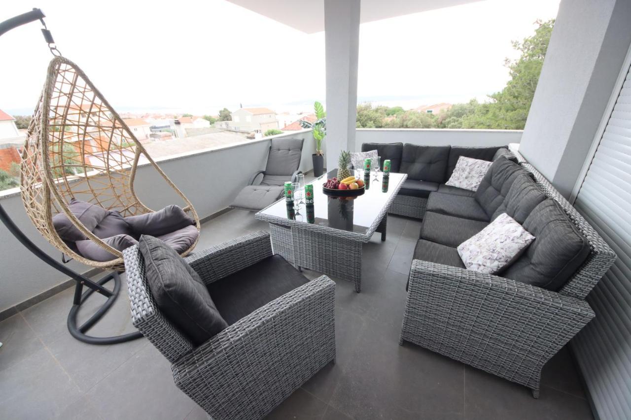 Horvat Apartment *